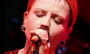 Te ofrecemos un amplio catalogo para descargar juegos, si eres un amante de juegos para todo tipo de plataforma podras descargar juegos full en un link por torrent. New Live Video Of The Cranberries Zombie To Premiere On Youtube