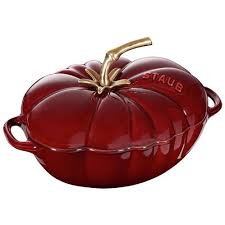 staub grenadine red 3 quart cast iron tomato cocotte pot cast iron cooking staub it cast