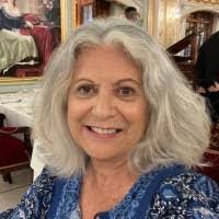 Donna Bonneau's Instagram, Twitter & Facebook