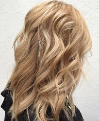 Such a color definitely refreshes the face and attracts attention, so why not try it? 50 Variants Of Blonde Hair Color Best Highlights For Blonde Hair