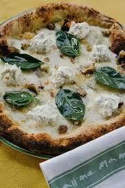 Puissance 4 Fromages Avec Images Recette Pizza Pizza Pizza Napolitaine