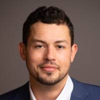 17500+ profilů „Dugan“