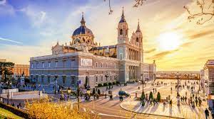Wetter.net bietet ihnen alles wissenswerte rund um wetter und klima. Klimatabelle Madrid Temperatur Beste Reisezeit Wetter