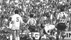 Chilena de hugo sánchez con real madrid vs. Real Madrid Hugo Sanchez La Chilena De Cristiano Es De Potencia Y Colocacion