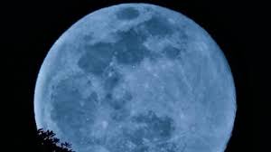 Join facebook to connect with bila bulan berwarna biru and others you may know. Keistimewaan Gerhana Bulan 28 Juli 2018 Benarkah Bulan Akan Berwarna Biru Serambi Indonesia