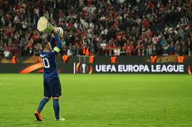 Sigue en eurosport el resultado en directo del partido, así como las jugadas más importantes. La Uefa Capta Cuatro Nuevos Patrocinadores Para La Europa