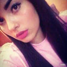 Abril Monroy (abrilmonroy)