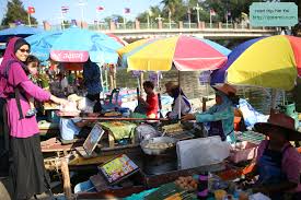 Saya juga pernah membawa masuk kereta sehingga ke hatyai ketika saya backpack ke mekah (sila lihat entri saya ke mekah). Pengalaman Road Trip Ke Hat Yai Thailand Dengan Kereta Vitamin Semulajadi