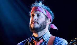 Play boniver and discover followers on soundcloud | stream tracks, albums, playlists on desktop and mobile. Bon Iver Announce New Album I I And Release 2 New Songs Listen Goldderby