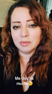 Combina tus ojos y diadema con estilo y color