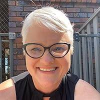 Million Dollar Micro Business: How to Turn Your Expertise Into a Digital  Online Course by Tina Tower