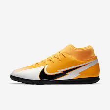 Choisir de bons crampons pour ses chaussures de foot est essentiel. Chaussures De Football En Salle Pour Homme Nike Fr