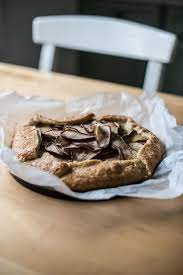 Paeretaerte Med Lemoncurd Mork Chokolade Og Marcipan Mad Ideer Marcipan Mork Chokolade