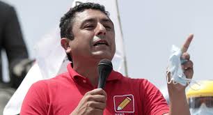 La candidata de fuerza popular alcanza el 40,9% y el de perú libre se queda en 40,8. Who Is Guillermo Bermejo The Elected Congressman Of Peru Libre Who Talks About Not Leaving Power The News 24