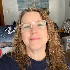 What is the estimated cost to repair a car damaged in a parking lot?