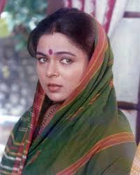 Remembering Reema Lagoo Ji On Her 60th Birth Anniversary Bollywood Actress Popular Actresses Bollywood