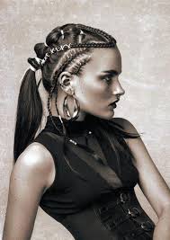 Un peu de rock n roll dans votre thème ? 36 Idees De Chignon Rock Coiffure Cheveux Chignon
