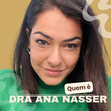 Olá, queridos seguidores! ✨ É hora de compartilhar um pouco mais sobre a  mulher por trás dos jalecos e estetoscópios. 🩺💼 Meu nome é Ana Carolina  Nasser, sou médica neonatologista e empreendedora,