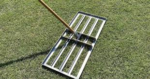 Rasenrakel Profi Gerat Fur Den Perfekten Rasen Rasen Planen Und Bauen Rasenerde