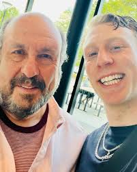 Eli Mayer (@elimayermaynot) • Instagram photos and videos