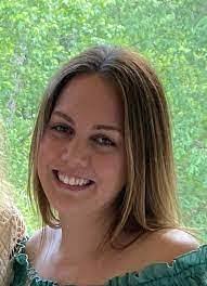 Amanda Pinnix's Instagram, Twitter & Facebook