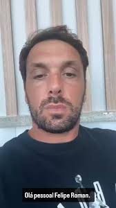 Confira esse recado do Felipe Roman, uma fera do Beach Tennis! Ele está  entre os melhores jogadores do Brasil e do mundo., E mais: a raquete  assinada por ele pode ser sua! Corre que ainda dá tempo., ...