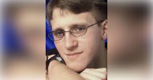 Larry Lawrence, Obit