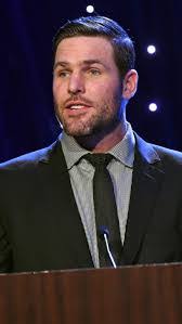 Mike Fisher's Instagram, Twitter & Facebook