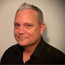 Aaron Xavier, Principal