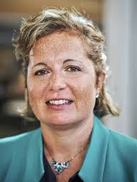 Alison Irvine's Instagram, Twitter & Facebook