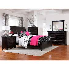 Discontinued broyhill bedroom furniture will be good to renew the look of bedroom decor, especially when you want to have comfortable place that is sleeping. Broyhill Furniture Bedroom Furniture