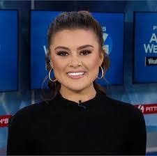 Diana Oddo's Instagram, Twitter & Facebook