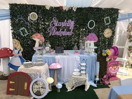 This gorgeous alice in wonderland 1st birthday styled by adal kreation from new york, new york is simply magical! Alice In Wonderland Backdrop Alice In Wonderland Tea Party Birthday Alice In Wonderland Tea Party Alice In Wonderland Birthday