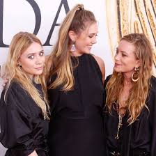 Mary kate ashley and elizabeth olsen. Elizabeth Olsen Also Copied Mary Kate And Ashley S Style In 2021 Mary Kate Elizabeth Olsen Ashley Olsen