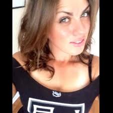 Ashley Windsor (@mookie1341)