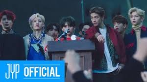 The group currently consists of bang chan , lee know , changbin. Stray Kids Miroh M V Youtube