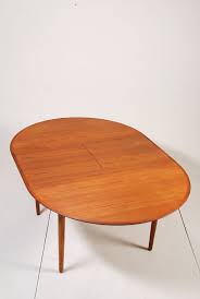 Round Danish Modern Teak Dining Table By Dyrlund 1stdibs Com Teak Dining Table Table Dining Table
