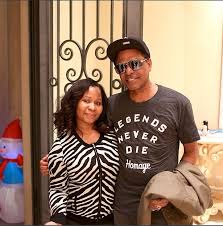 Her mom's name is carol maraj. Nicki Minaj S Reveals Her Crack Addict Father Set Fire To Their Home With Her Mum Inside Mirror Online