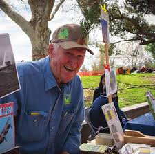 HEALTHY TREES HEALTHY COMMUNITIES