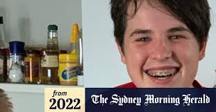 Anaphylaxis: Max died after eating walnuts. His parents say the hospital  should have saved him