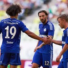 Working with the same squad of players, nowak produced an excellent turnaround as the club surged up the table. Schalker Testspielsieg Durch Sane Bei Lechia Gdansk Fussball