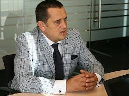 Cei mai buni aparatori au fost nominalizati cu ajutorul mai multor judecatori, procurori si reputati specialisti in este apreciat drept unul dintre cei mai valorosi avocati in litigii civile si comerciale. Avocat Gheorghe Piperea Baroul Bucuresti