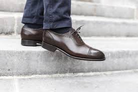 Le richelieu est le modèle de chaussure chic par excellence. Comment Bien Choisir Une Paire De Chaussures De Mariage Pour Homme