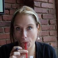 Nicole Esau's Instagram, Twitter & Facebook