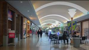 Visit express sunrise mall at massapequa ny to shop men's suits, dresses, jeans and more! Can Sunrise Mall Survive The Online Shopping Apocalypse Good Day Sacramento