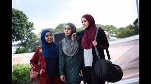 Skarang ade promo sempena hws, beli satu skirt pants dapat satu tudung sukan koleksi terbaru kami. Baju Sukan Muslimah Athleisure Trend 2018 What Is Athleisure Youtube