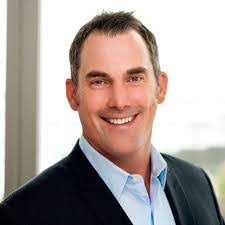 Chris Mee's Instagram, Twitter & Facebook