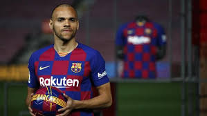 But then, new barcelona signing, martin braithwaite, isn't your average footballer. Braithwaite Dan Cerita Ogah Cuci Jersey Karena Messi