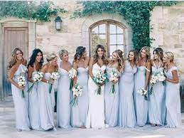 See more of damas de honor on facebook. Noiva E Madrinhas Com Vestido Azul Claro Vht Klanningar Brudtarnor Brudtarna Tarnklanningar