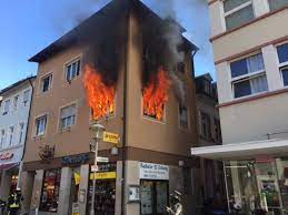 Die straße im brand in offenburg ist der firmensitz von 2 unternehmen aus unserer datenbank. Brandursache Geklart Feuer In Offenburger Innenstadt Offenburg